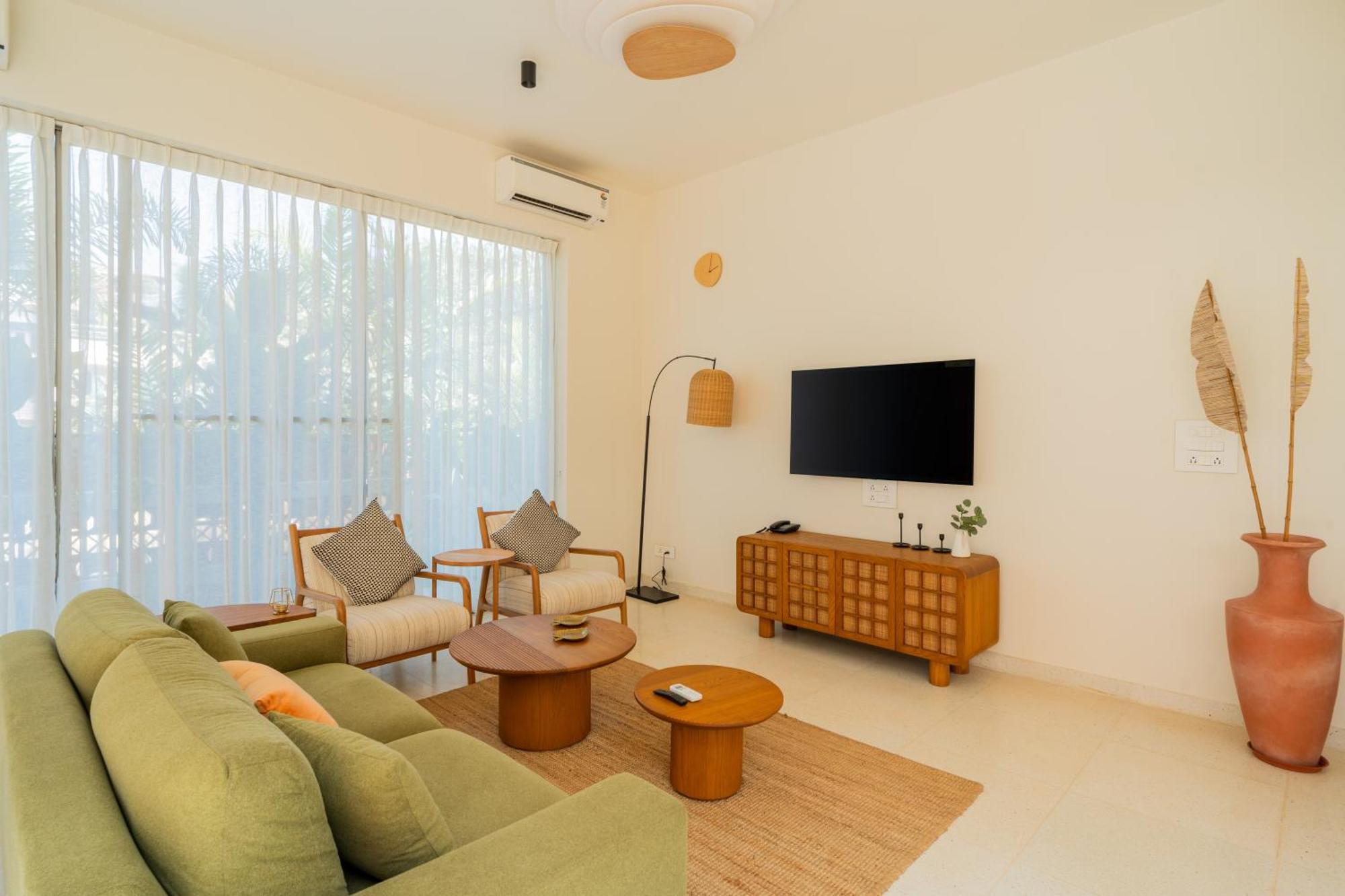 Villa Elivaas Mirai Aries 3 Bhk Retreat With Private Pool Near Famous Beaches *