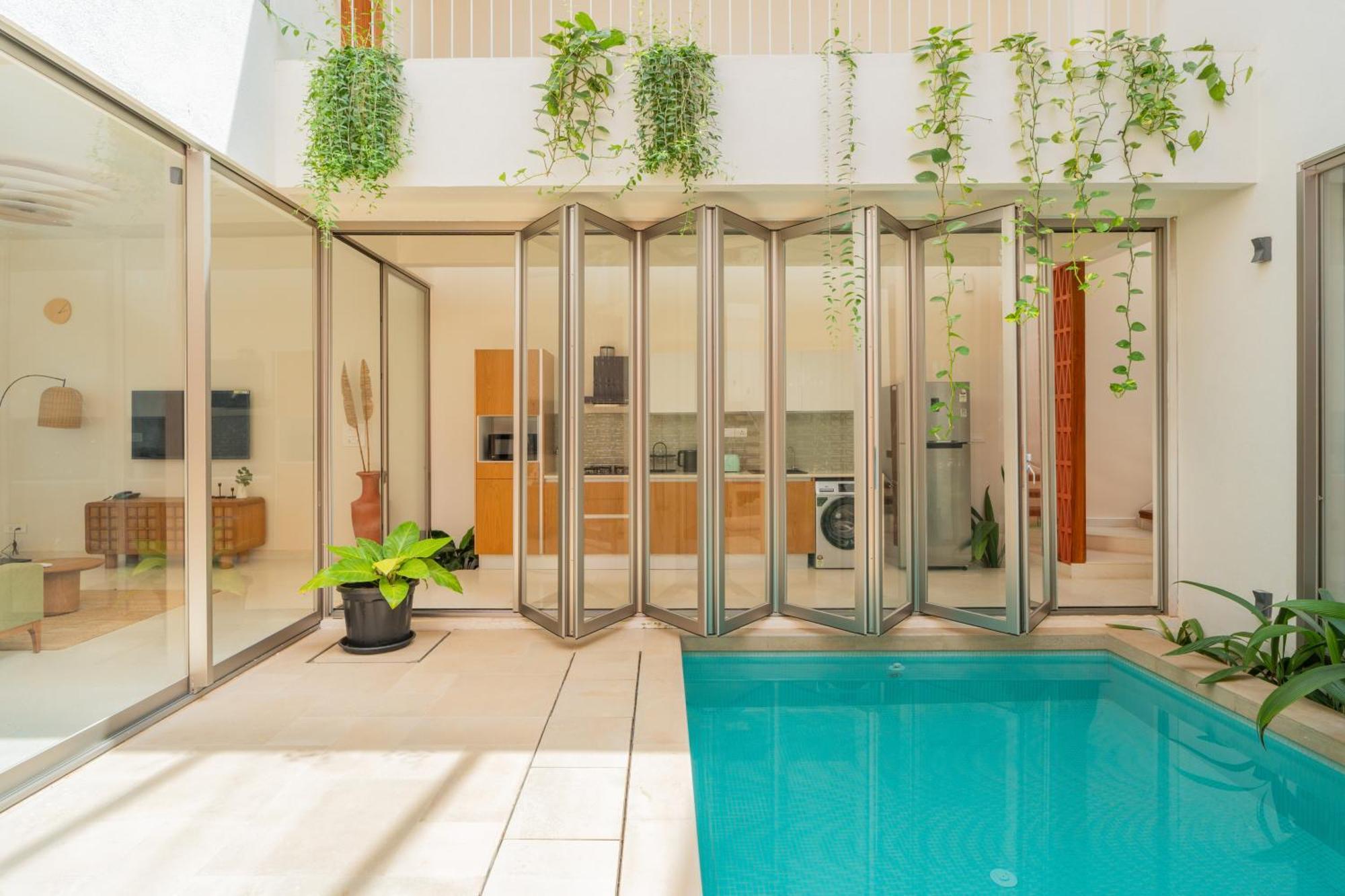 Elivaas Mirai Aries 3 Bhk Retreat With Private Pool Near Famous Beaches * Vagator