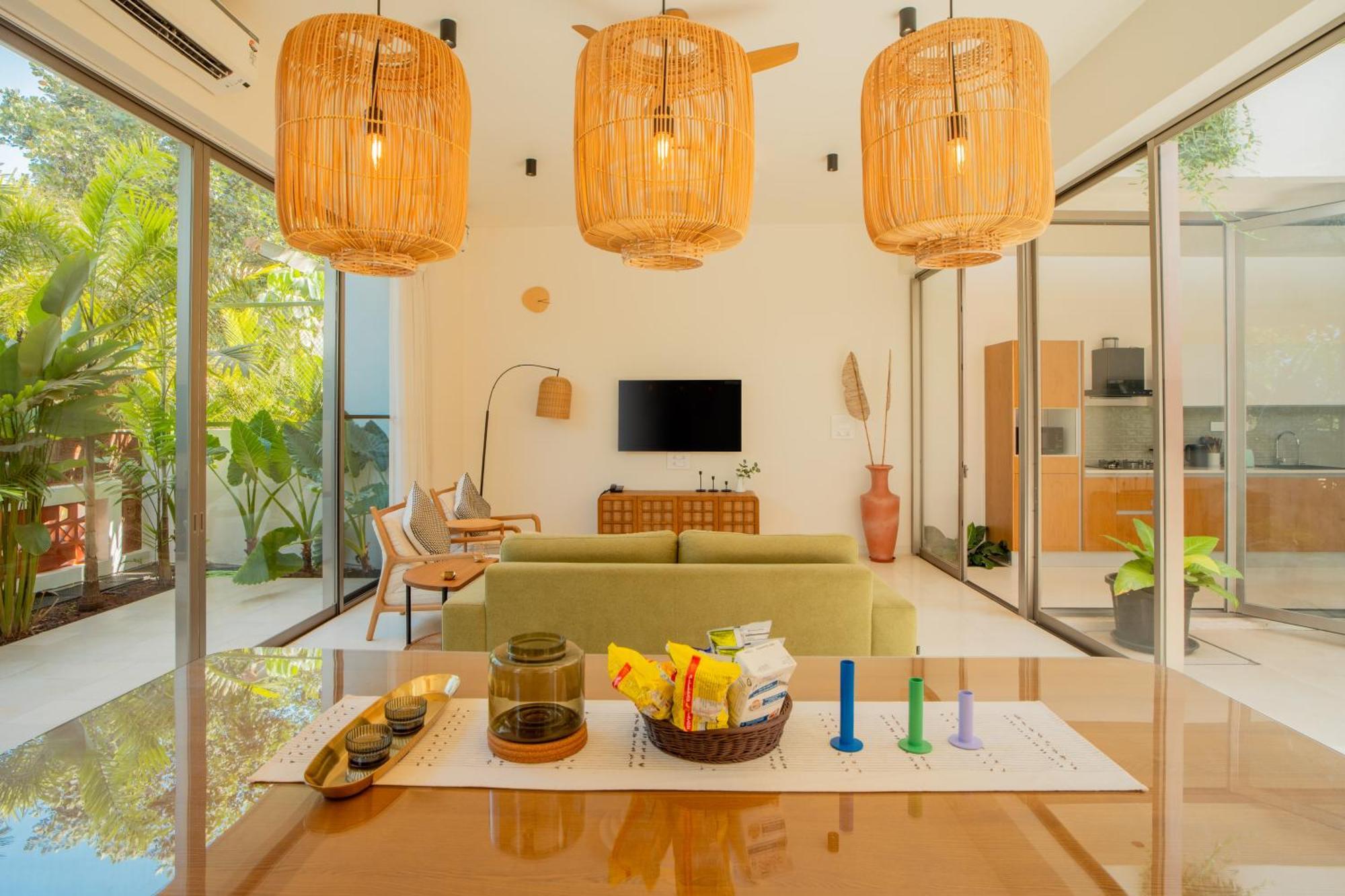 Elivaas Mirai Aries 3 Bhk Retreat With Private Pool Near Famous Beaches Villa